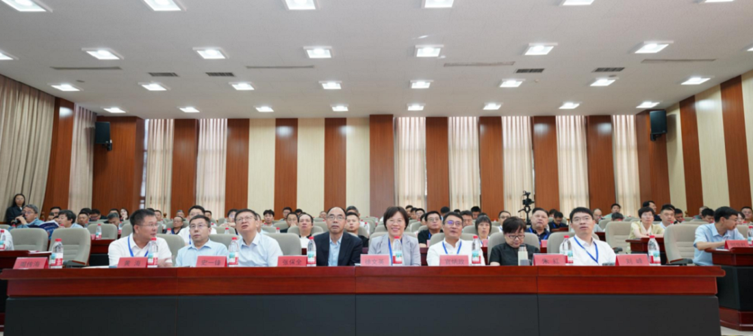 智能驱动，创新未来 | 橡机模具分会会员大会在廊坊成功举办